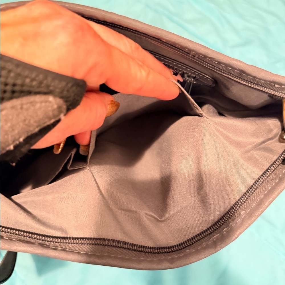 Bueno Slate Crossbody Bag - Picture 6 of 16